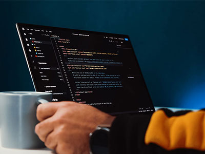 每日大赛91三步快走：看概率有没有变成定论做把因果词换成中性收尾像排错